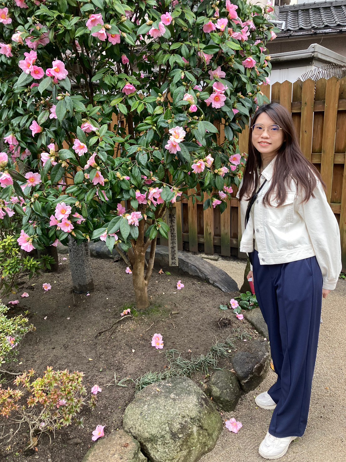 夫人與花 https://dtks6emtee9cj.cloudfront.net/20230218/6.jpg