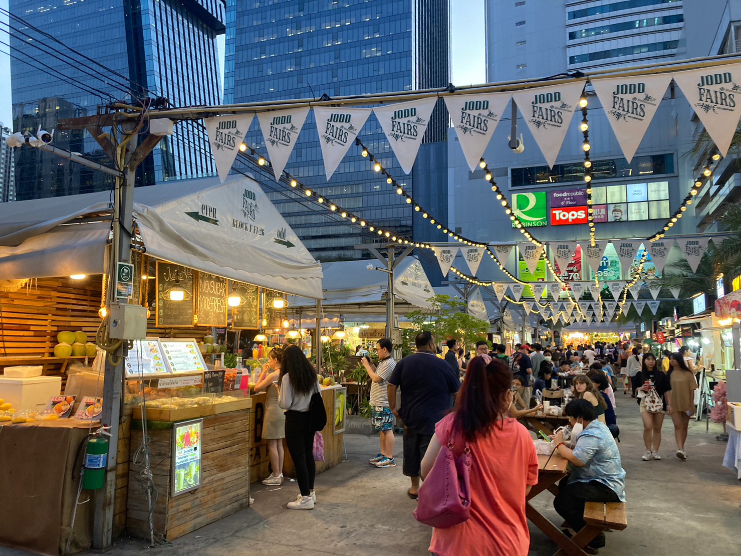 喬德夜市 https://dtks6emtee9cj.cloudfront.net/20230502/41.jpg