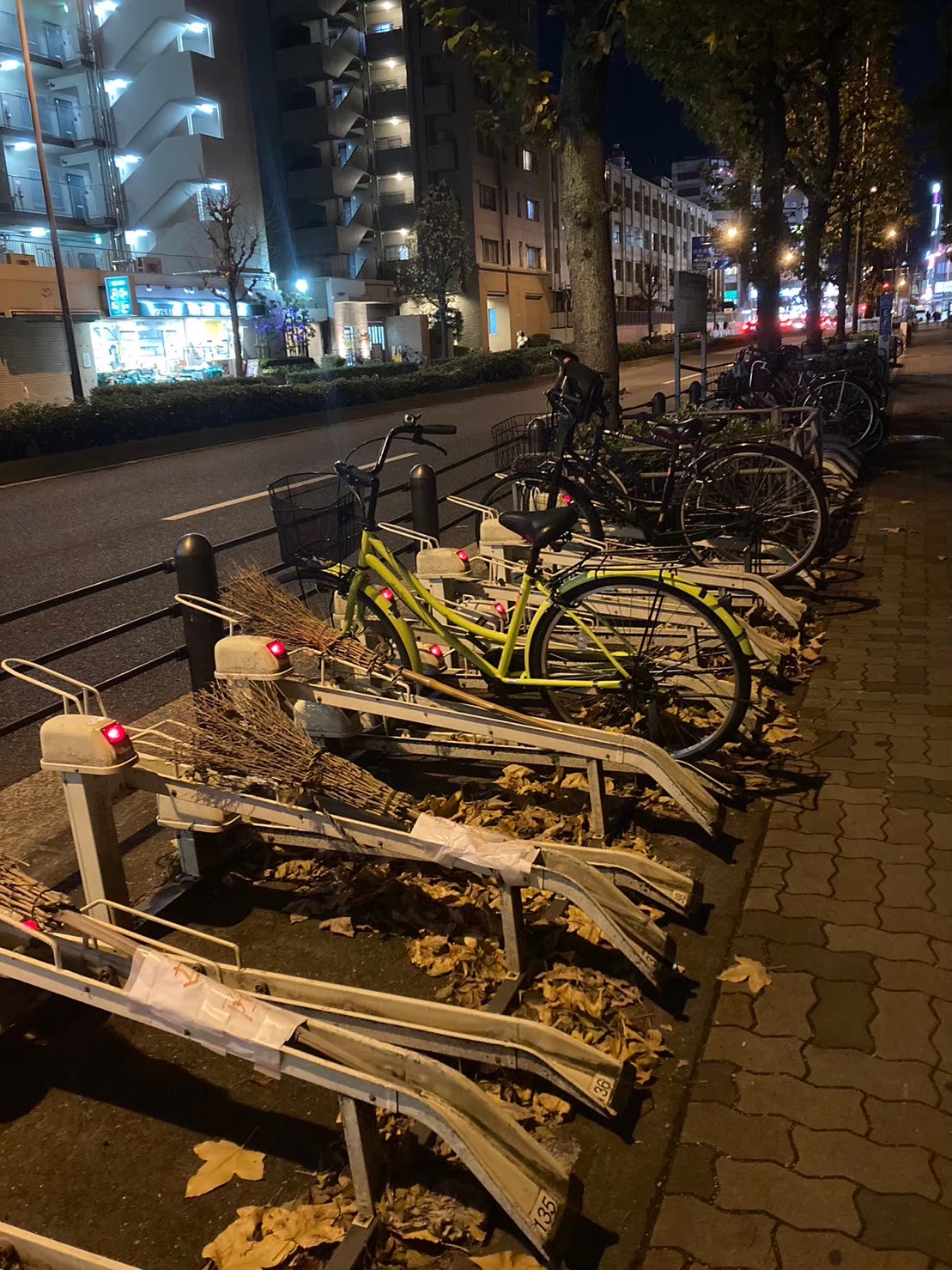 光輪三千 https://dtks6emtee9cj.cloudfront.net/20231216/59.jpg