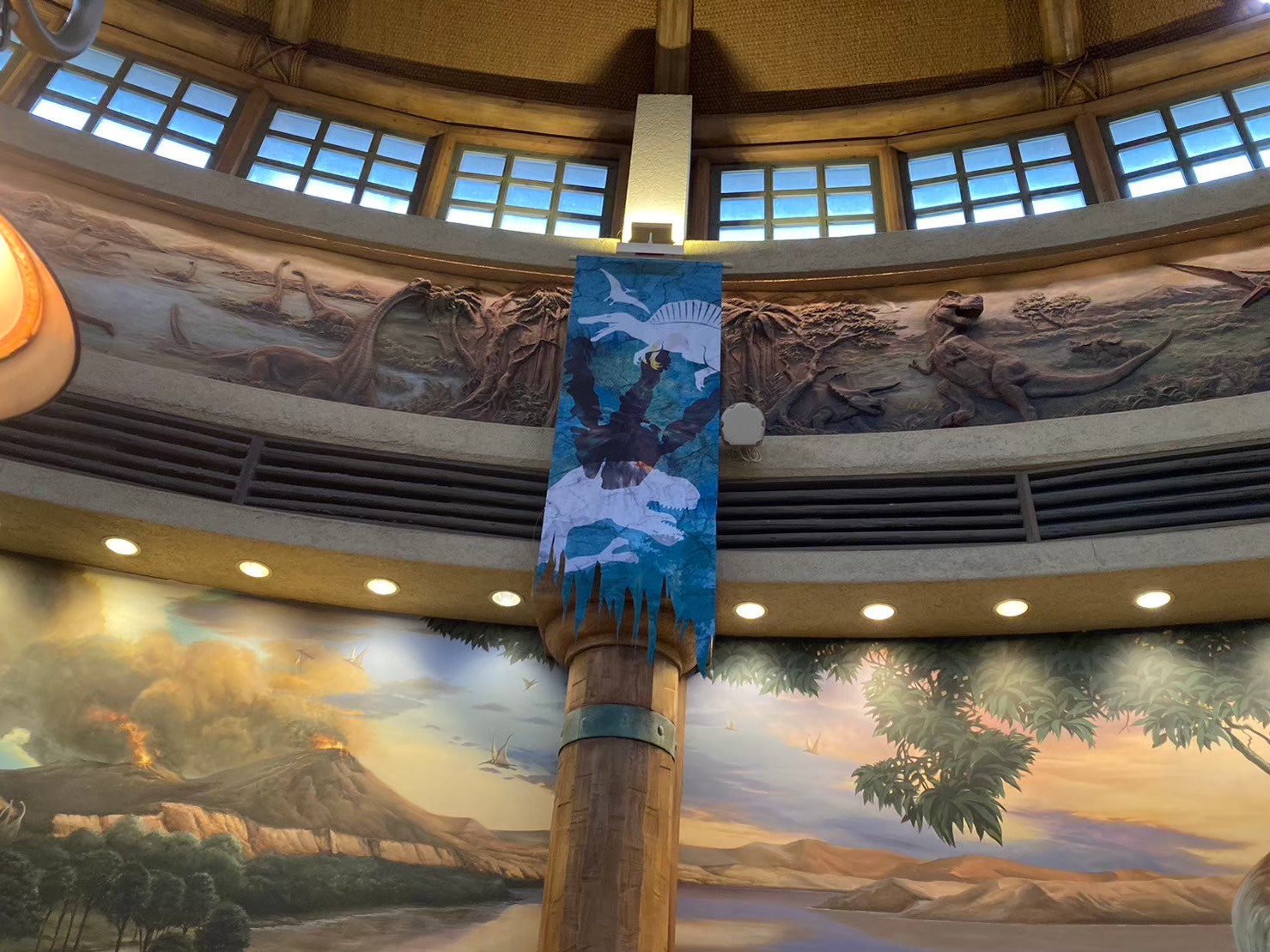 吃飯 https://dtks6emtee9cj.cloudfront.net/20231219/30.jpg