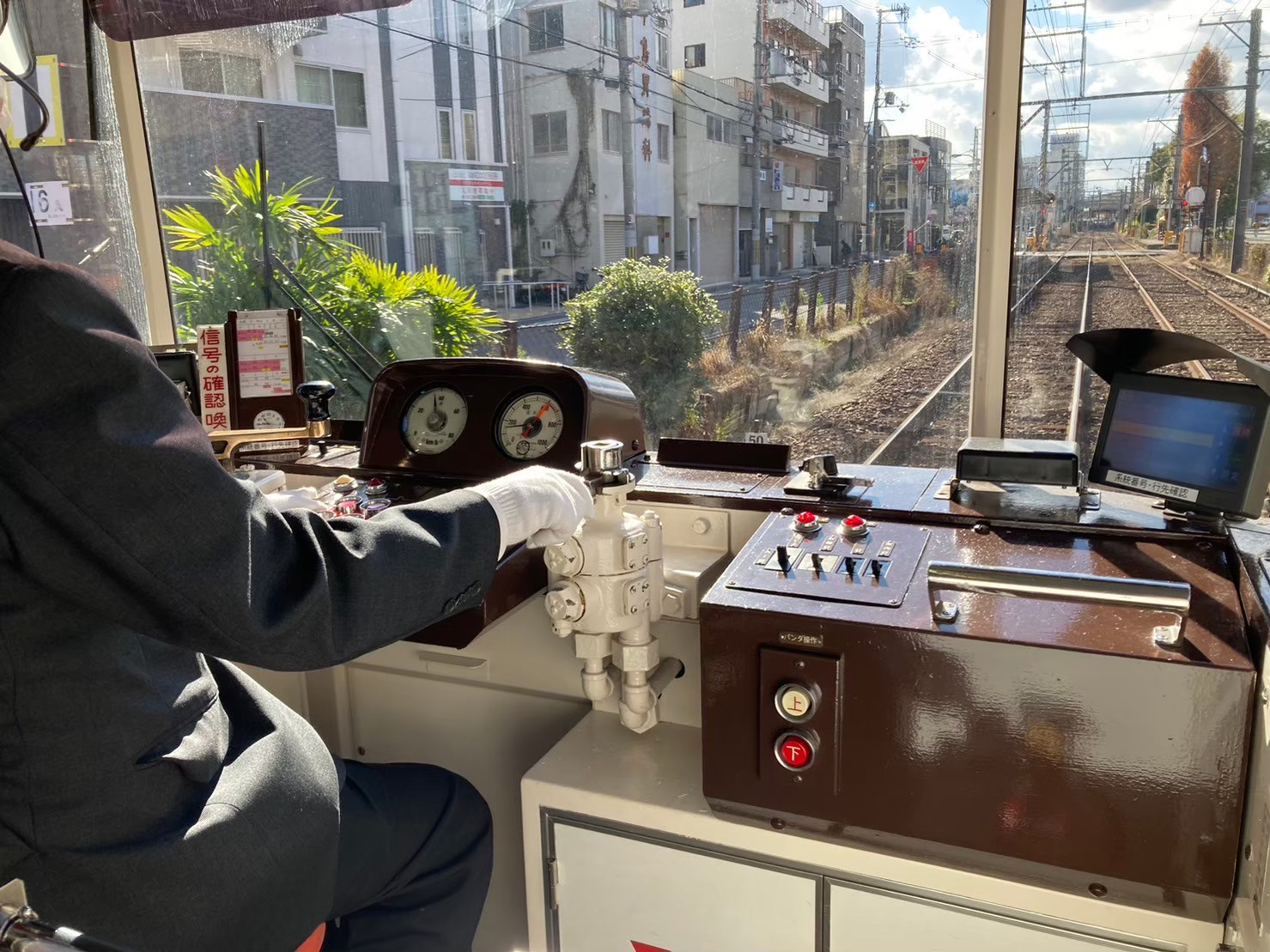 阪堺電車 https://dtks6emtee9cj.cloudfront.net/20231219/310.jpg