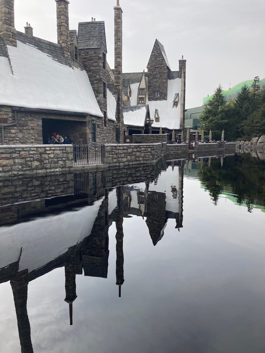 USJ https://dtks6emtee9cj.cloudfront.net/20231219/9.jpg