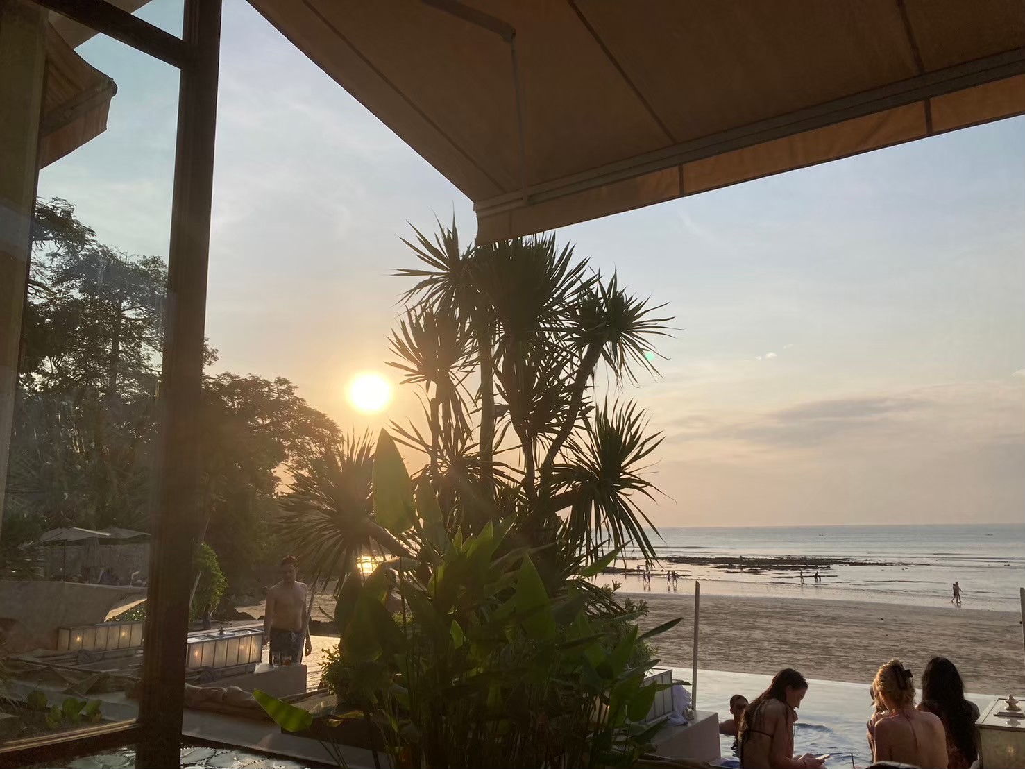 文案 https://dtks6emtee9cj.cloudfront.net/20240523/1079.jpg