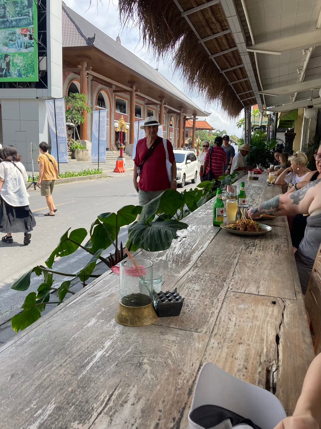 烏布市集 https://dtks6emtee9cj.cloudfront.net/20240523/2054.jpg