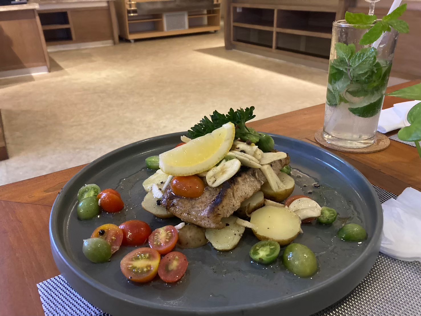 fox hotel https://dtks6emtee9cj.cloudfront.net/20240523/3050.jpg