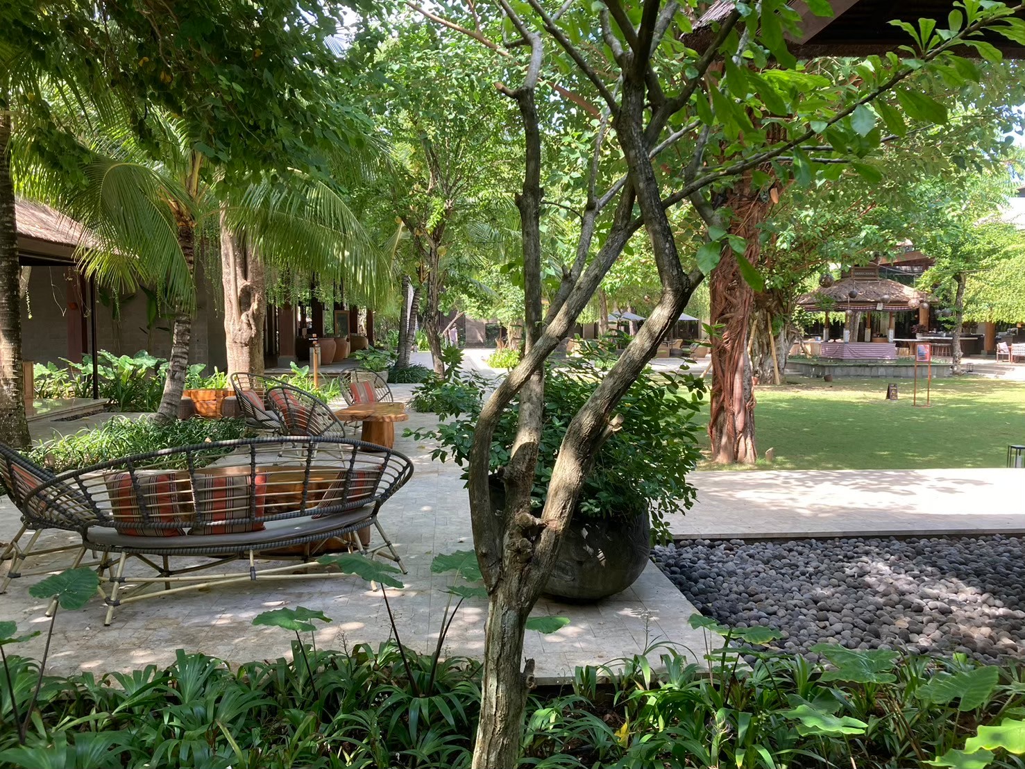 安達仕 https://dtks6emtee9cj.cloudfront.net/20240523/4012.jpg