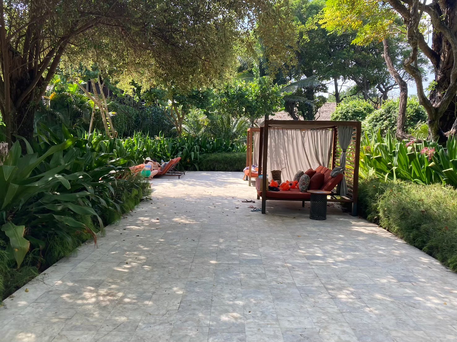 安達仕 https://dtks6emtee9cj.cloudfront.net/20240523/4023.jpg