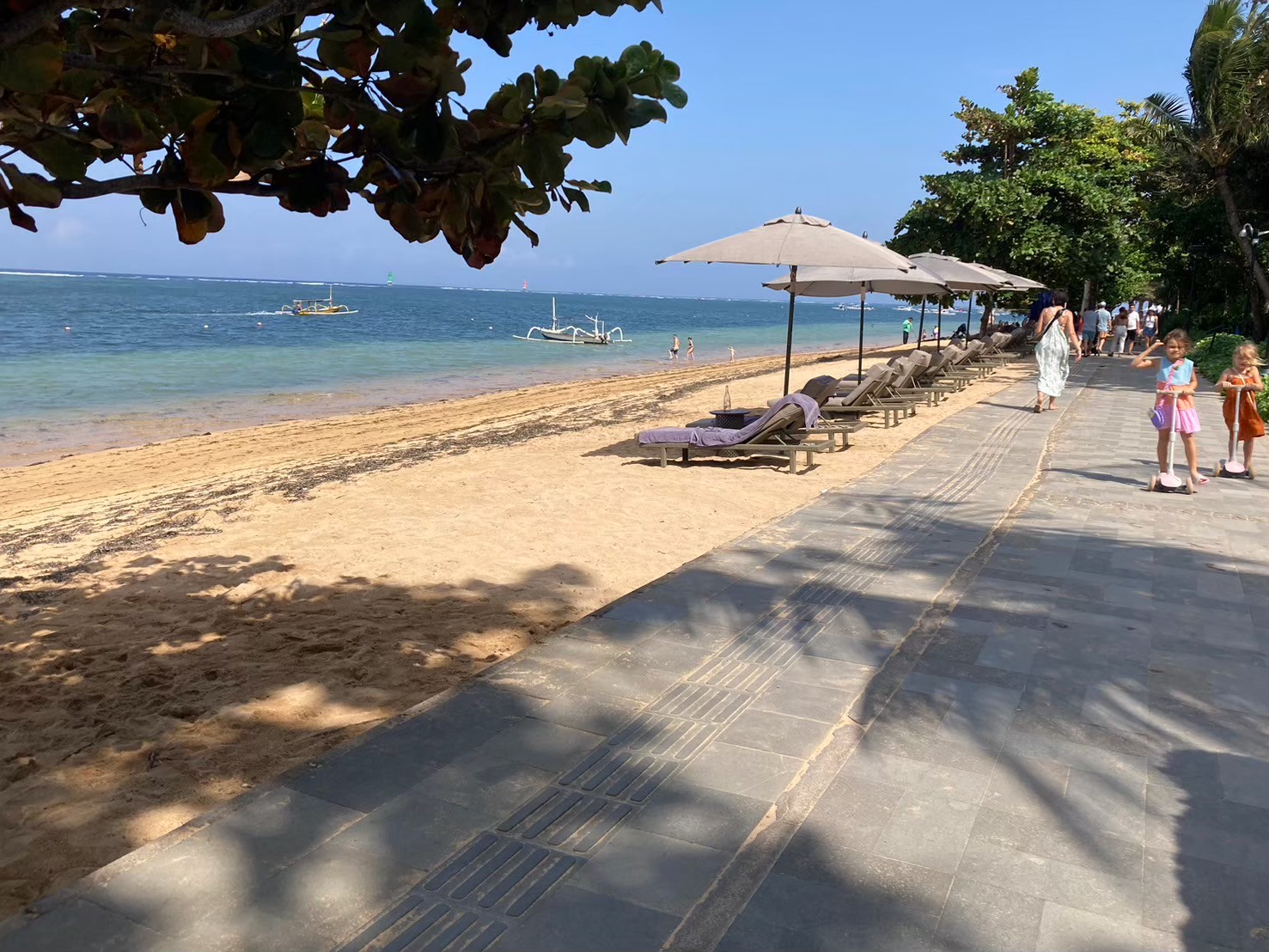 安達仕 https://dtks6emtee9cj.cloudfront.net/20240523/4024.jpg