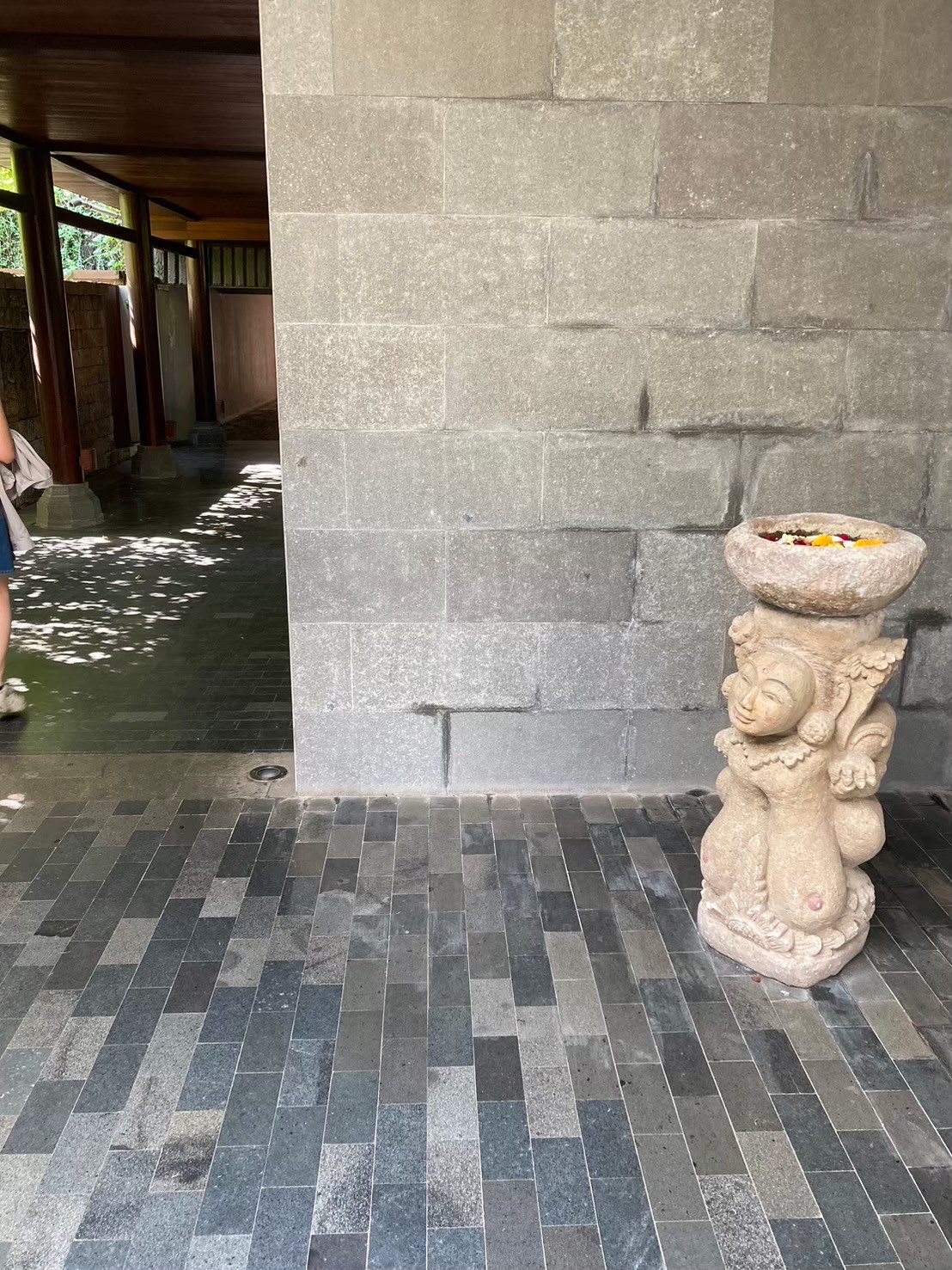 安達仕 https://dtks6emtee9cj.cloudfront.net/20240523/4032.jpg