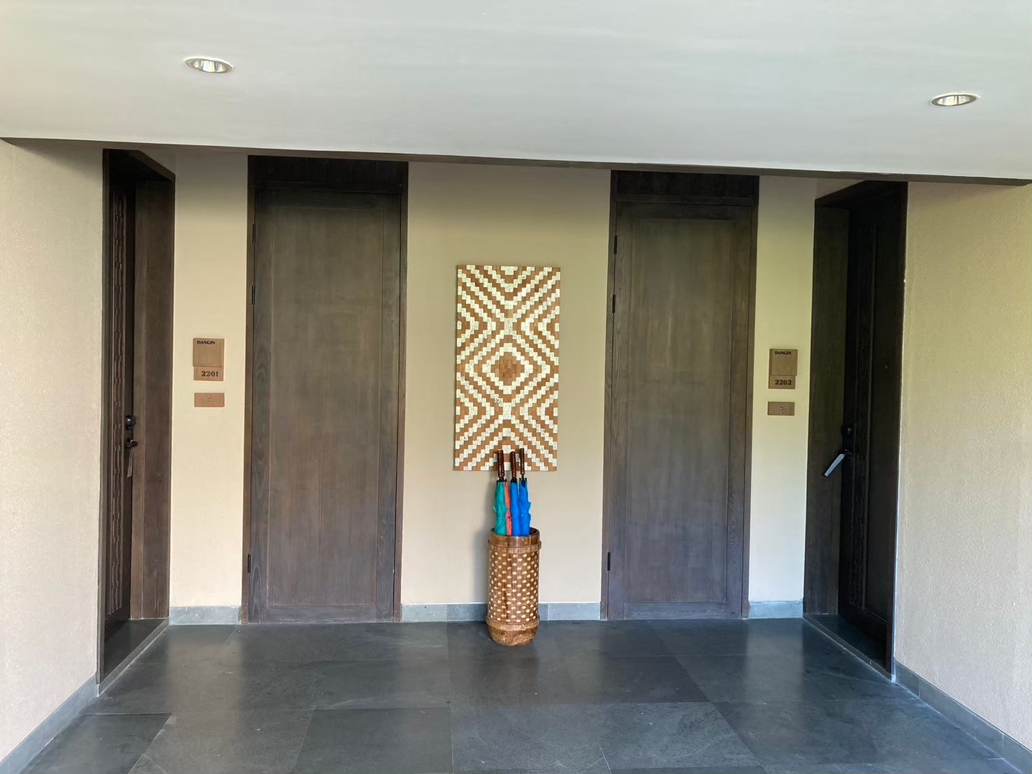 安達仕 https://dtks6emtee9cj.cloudfront.net/20240523/4067.jpg