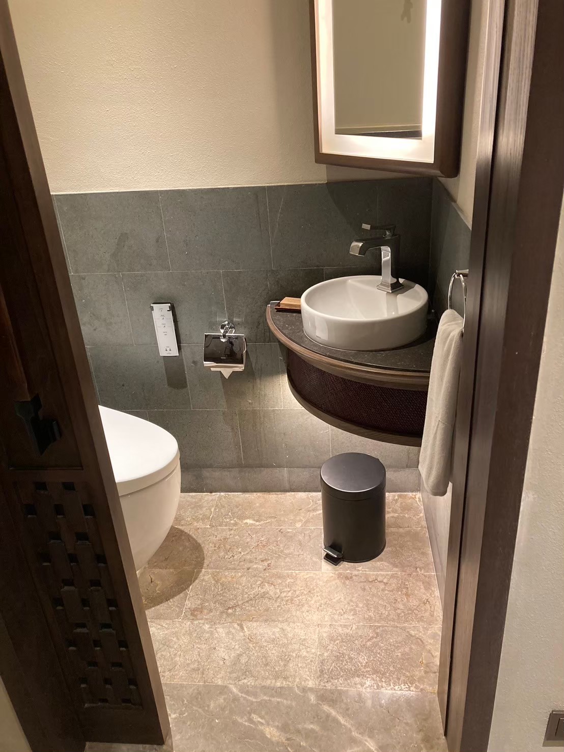 安達仕 https://dtks6emtee9cj.cloudfront.net/20240523/4072.jpg