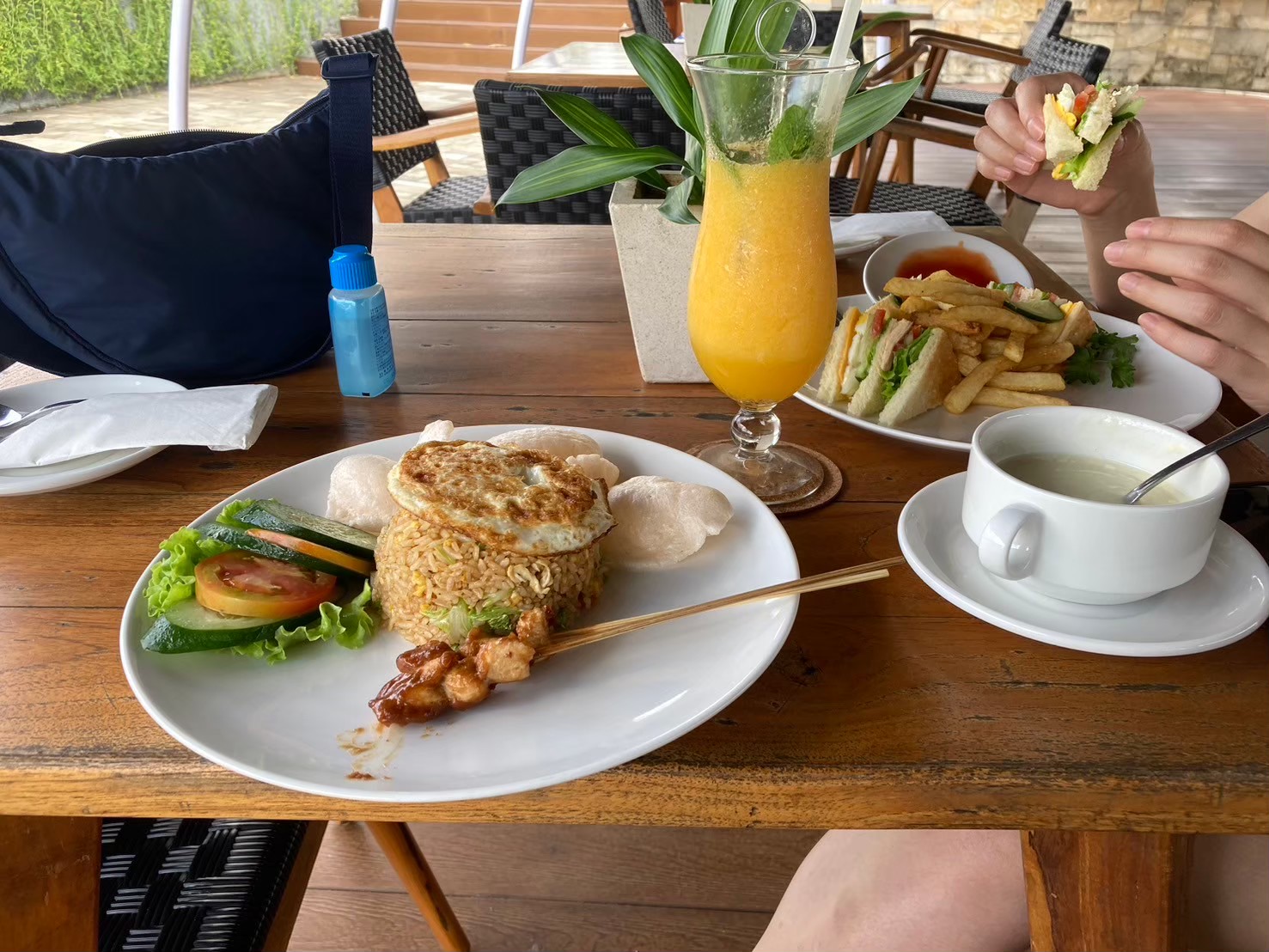 fox hotel https://dtks6emtee9cj.cloudfront.net/20240523/4151.jpg