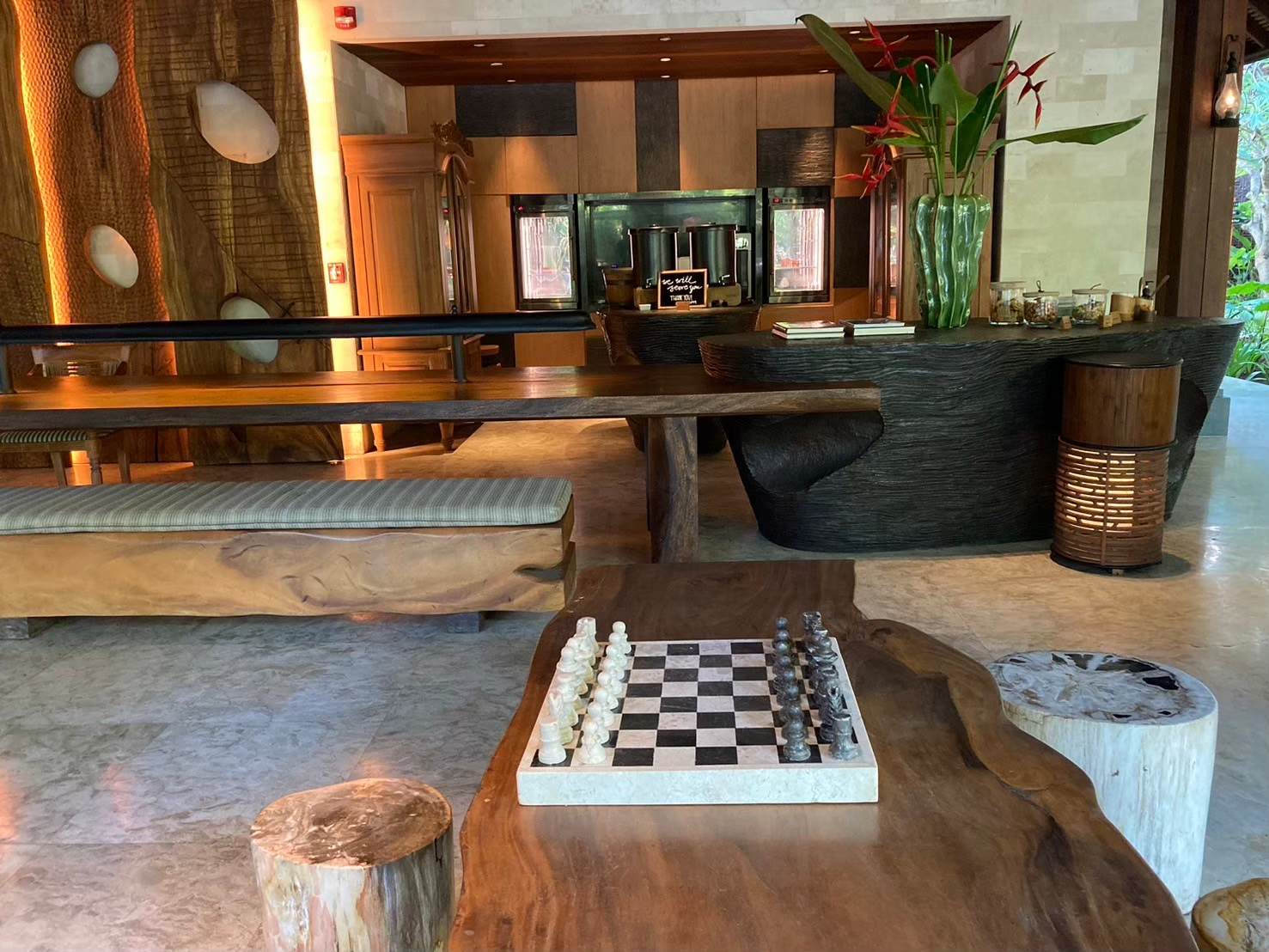 安達仕 https://dtks6emtee9cj.cloudfront.net/20240523/5041.jpg