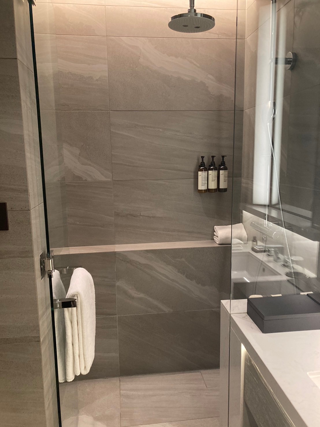 開箱 https://dtks6emtee9cj.cloudfront.net/20241130/147.jpg