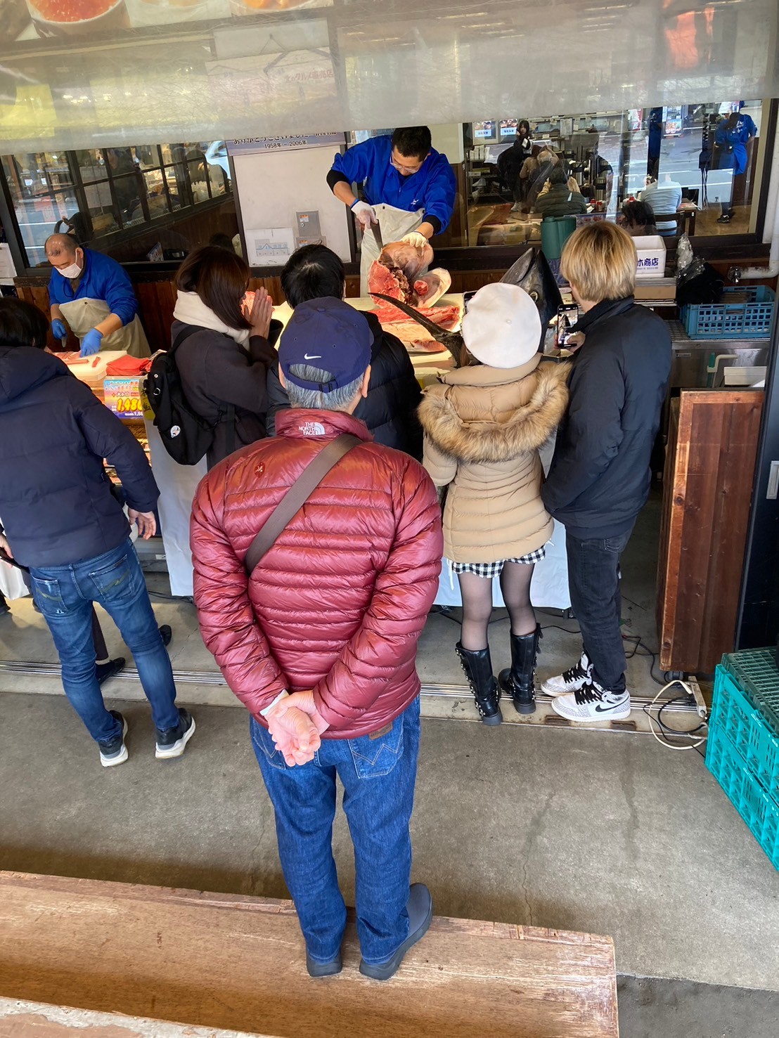 場外市場 https://dtks6emtee9cj.cloudfront.net/20241130/255.jpg