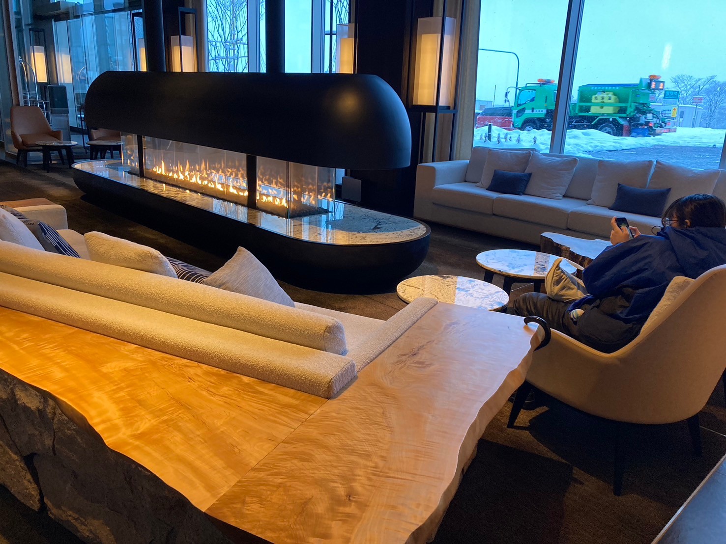 Setsu https://dtks6emtee9cj.cloudfront.net/20241130/33.jpg