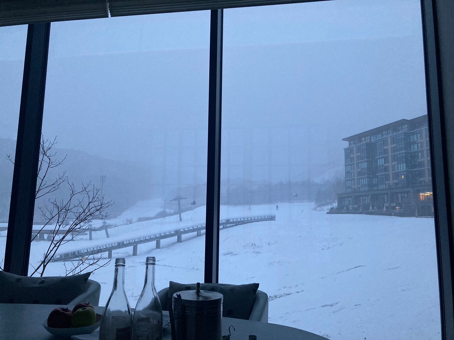 早餐 https://dtks6emtee9cj.cloudfront.net/20241130/404.jpg