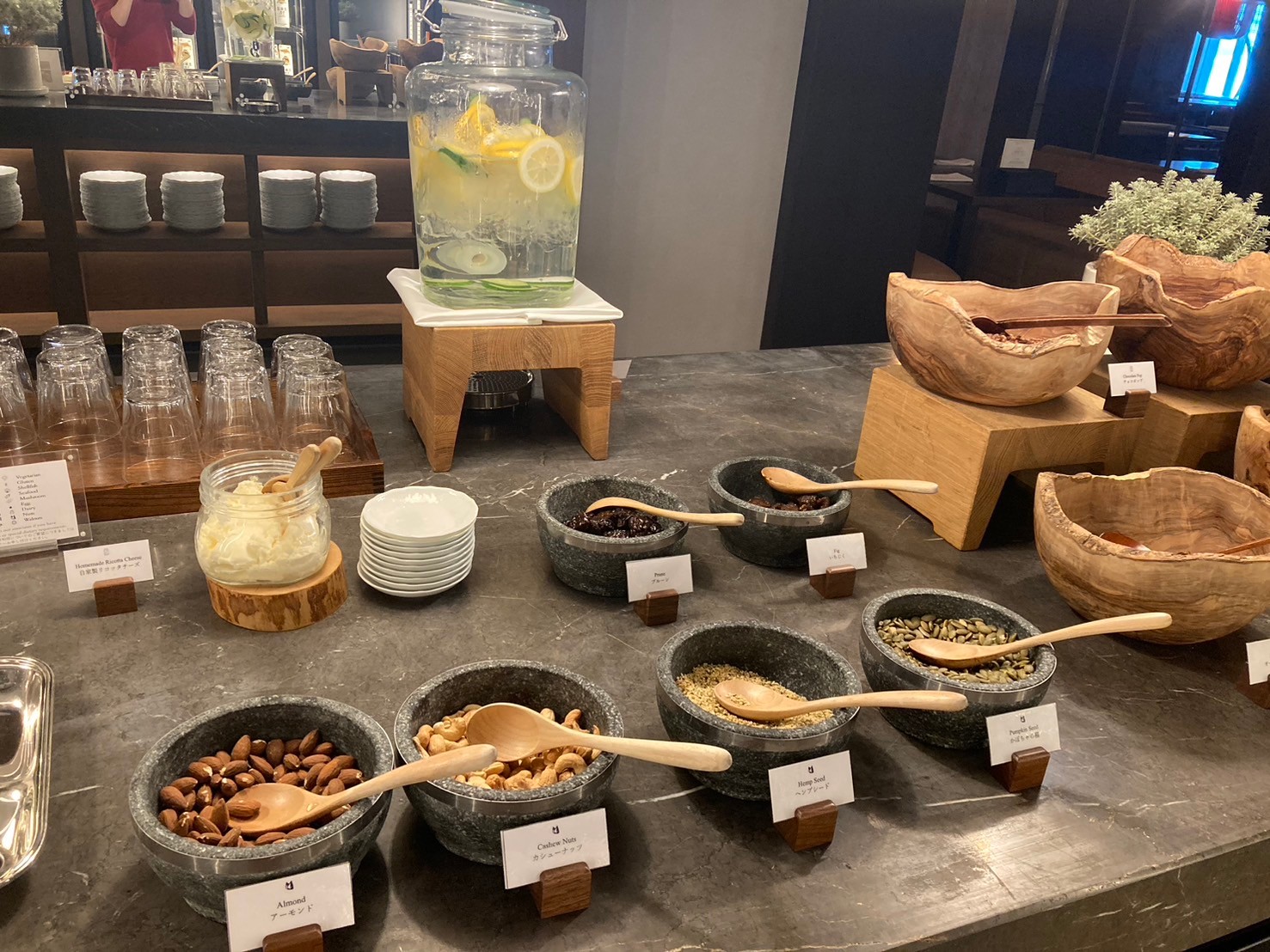 早餐 https://dtks6emtee9cj.cloudfront.net/20241130/414.jpg