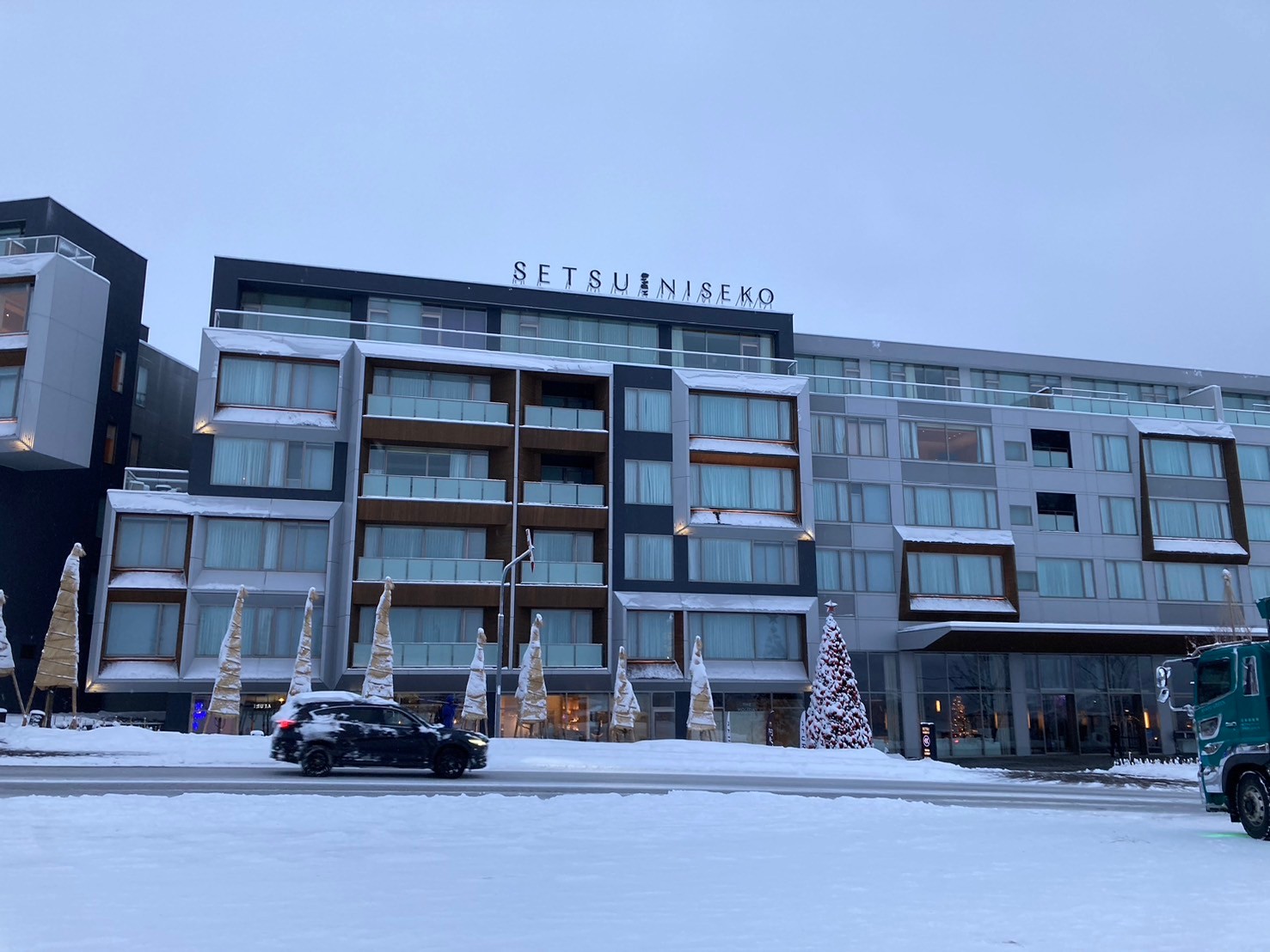 Setsu https://dtks6emtee9cj.cloudfront.net/20241130/42.jpg