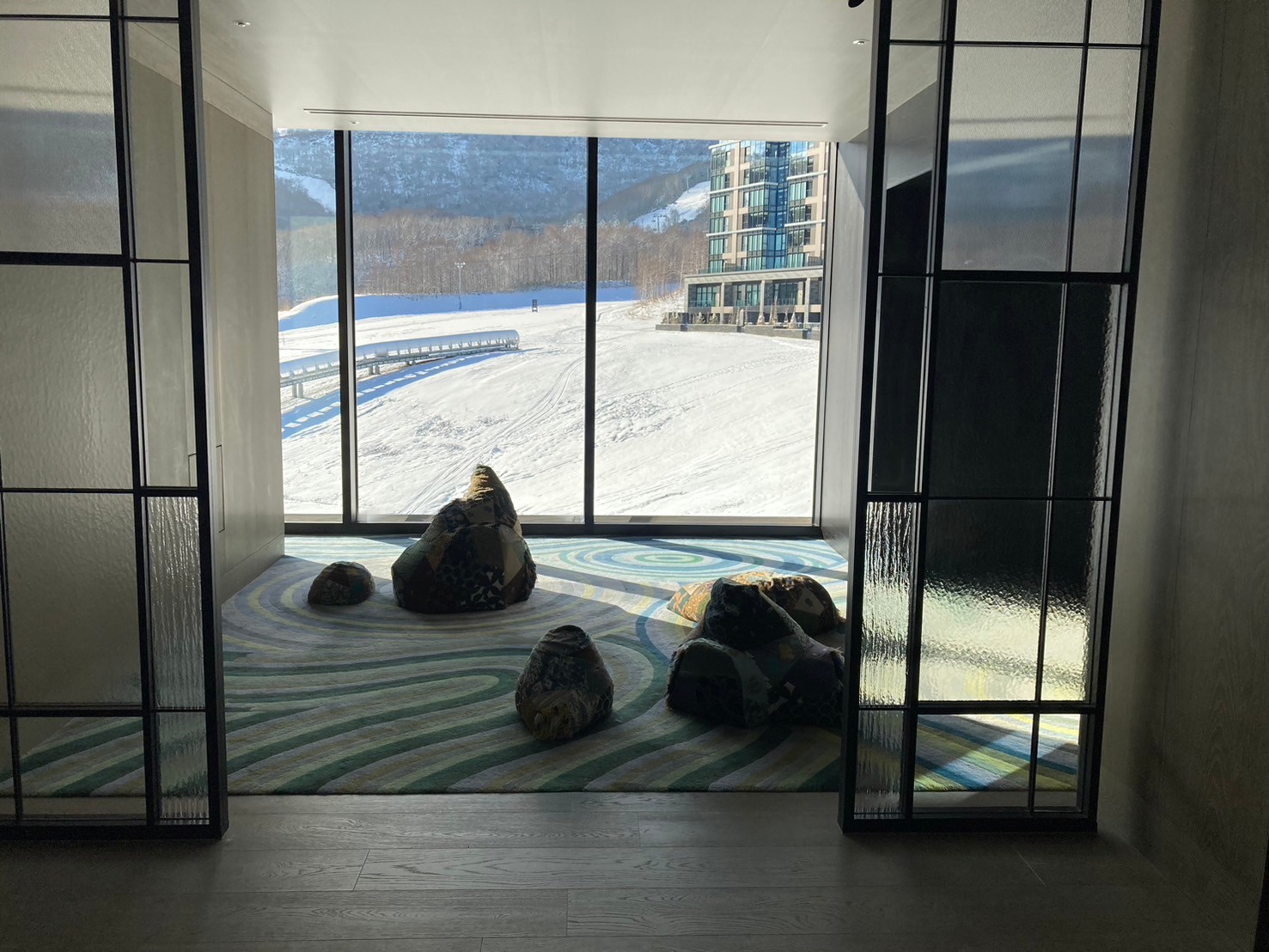 早餐 https://dtks6emtee9cj.cloudfront.net/20241130/426.jpg