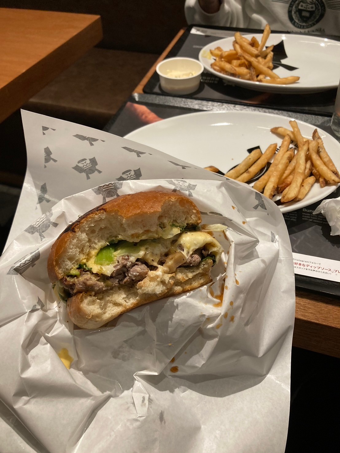 漢堡 https://dtks6emtee9cj.cloudfront.net/20241130/470.jpg