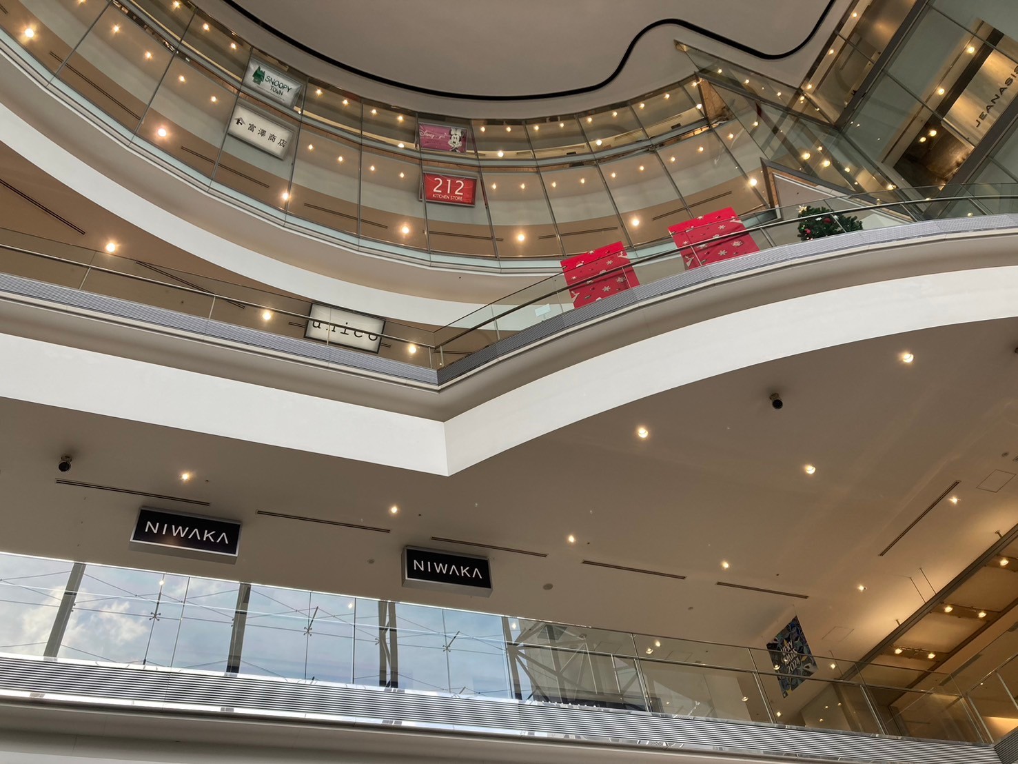 午餐 https://dtks6emtee9cj.cloudfront.net/20241130/488.jpg