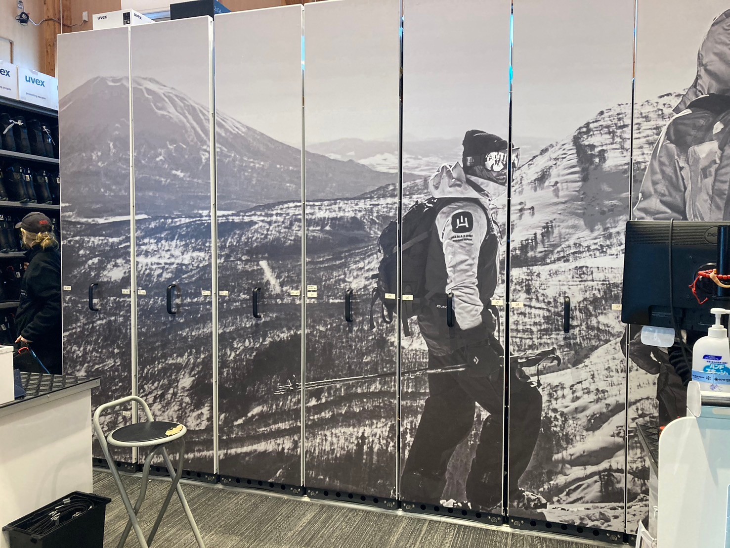 租雪衣 https://dtks6emtee9cj.cloudfront.net/20241130/5.jpg