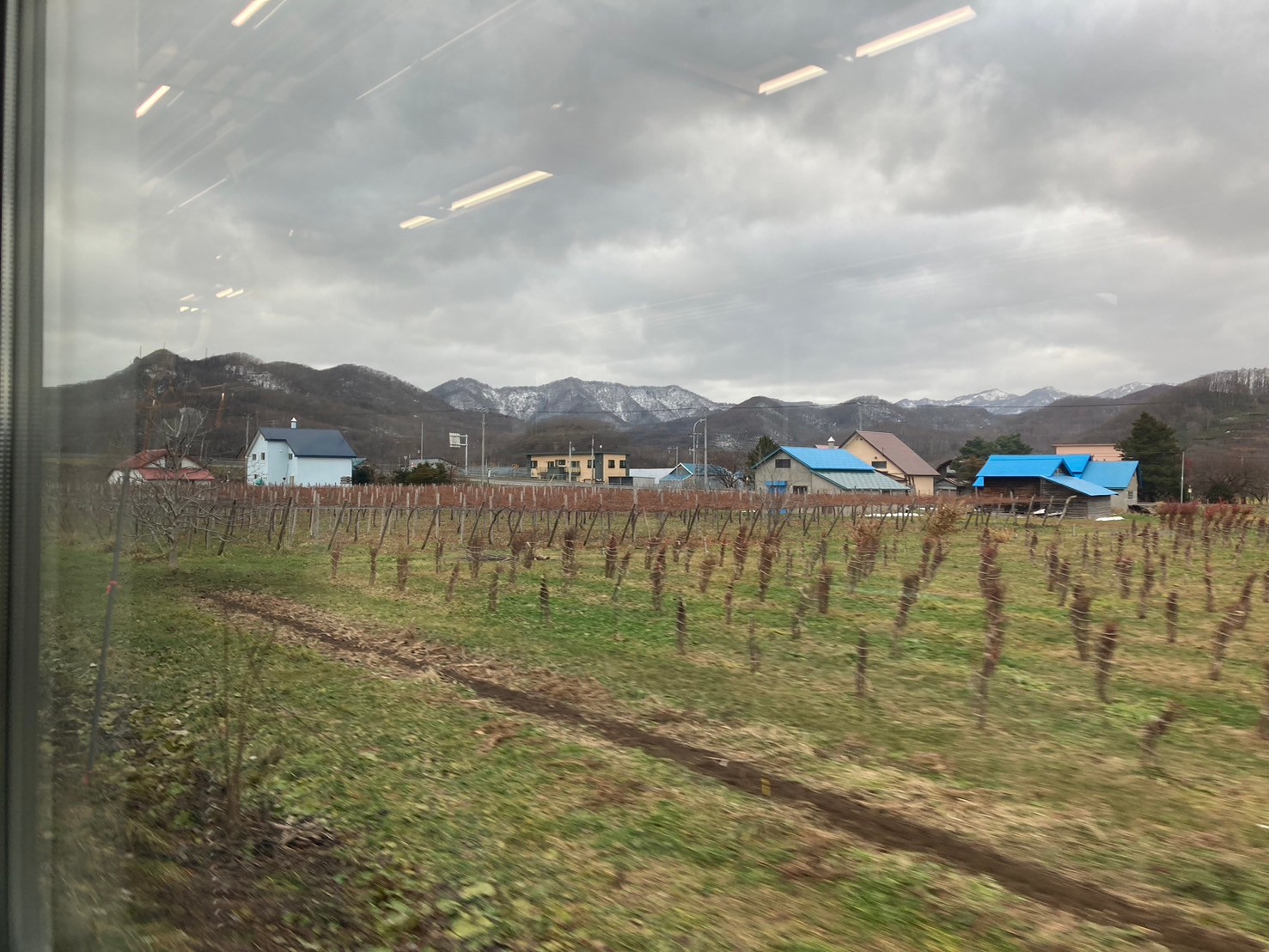 出發 https://dtks6emtee9cj.cloudfront.net/20241130/506.jpg