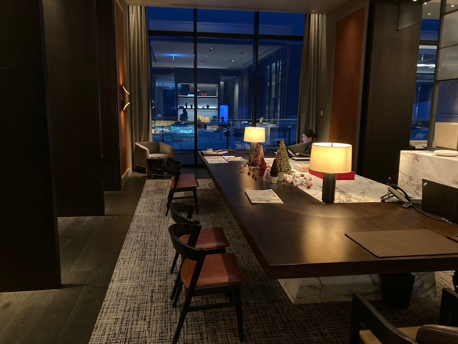 閒晃柏悅 https://dtks6emtee9cj.cloudfront.net/20241130/59.jpg