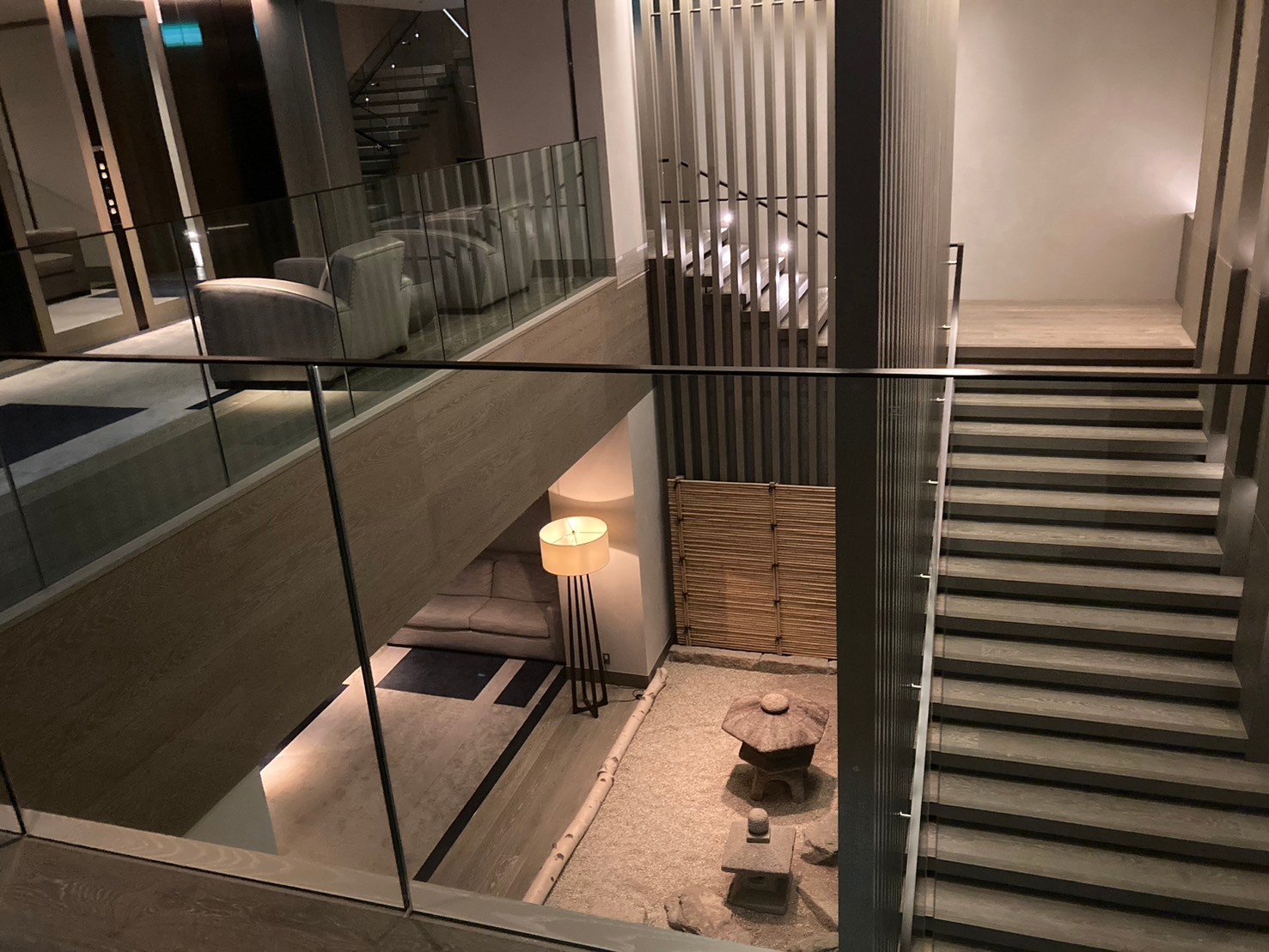 閒晃柏悅 https://dtks6emtee9cj.cloudfront.net/20241130/72.jpg