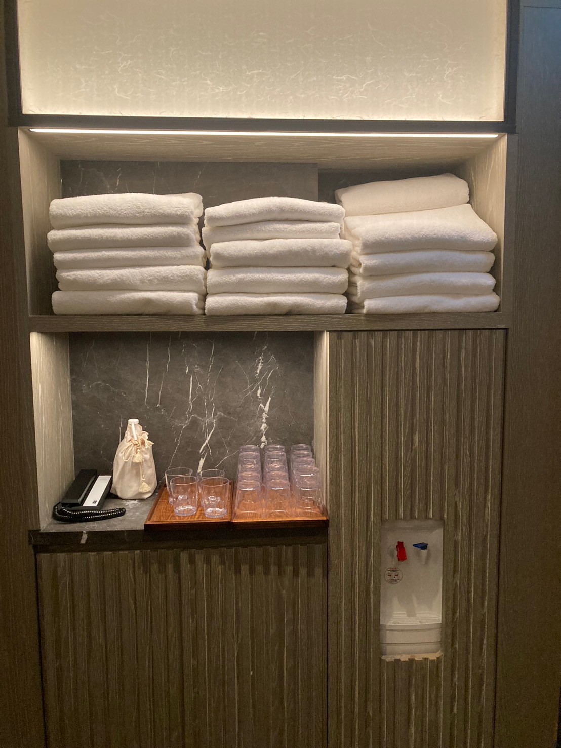 泳池 https://dtks6emtee9cj.cloudfront.net/20241130/741.jpg