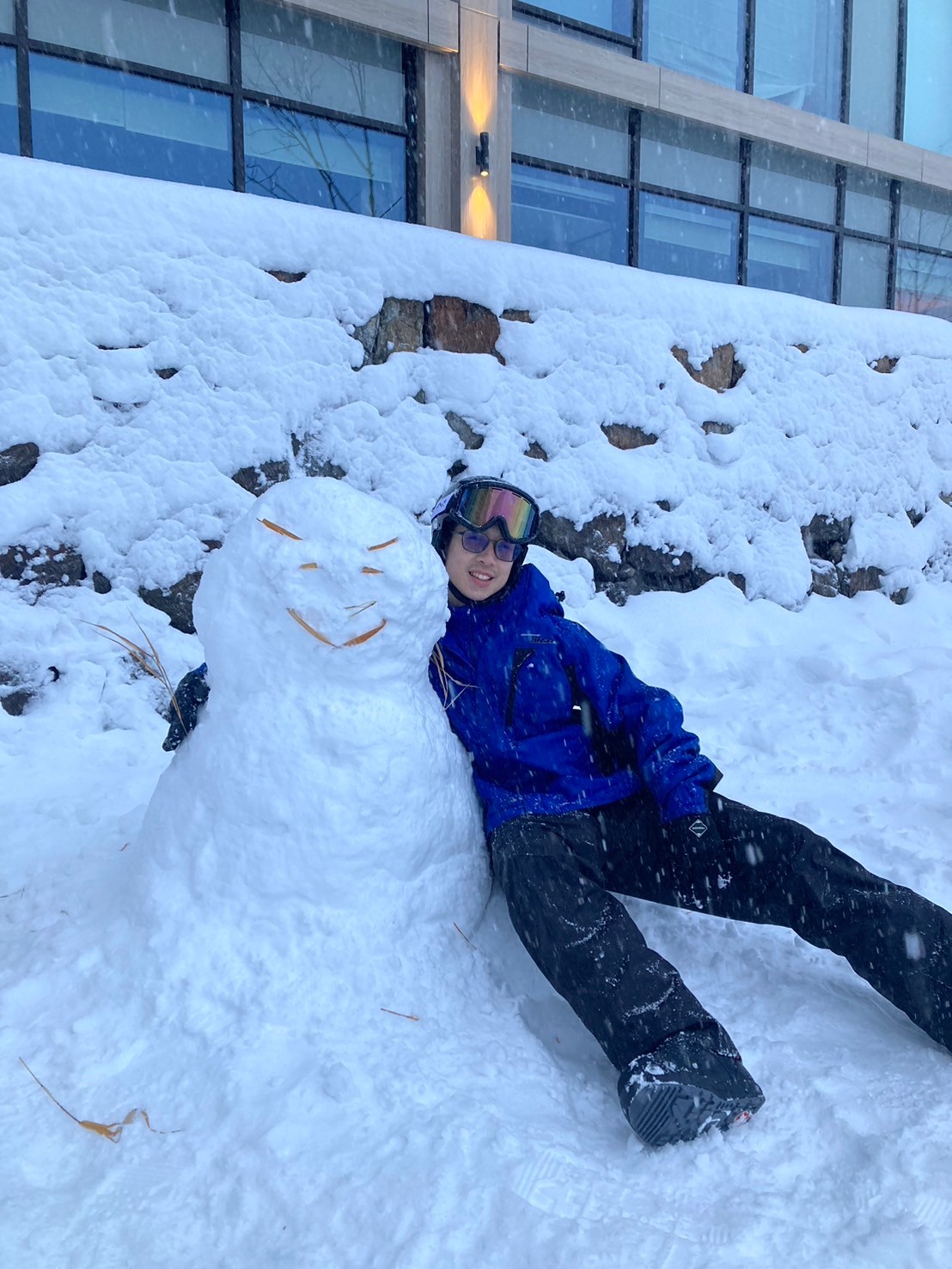 阿俊 https://dtks6emtee9cj.cloudfront.net/20241130/774.jpg