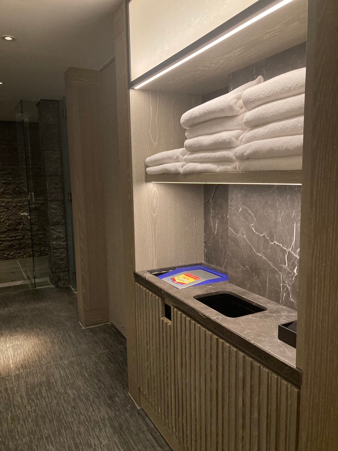 泡湯 https://dtks6emtee9cj.cloudfront.net/20241130/900.jpg